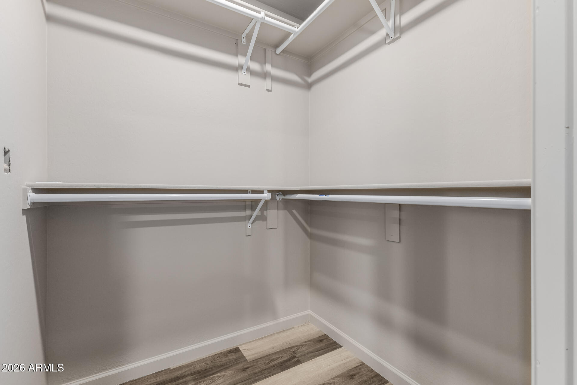 LEE HOMES - Residential