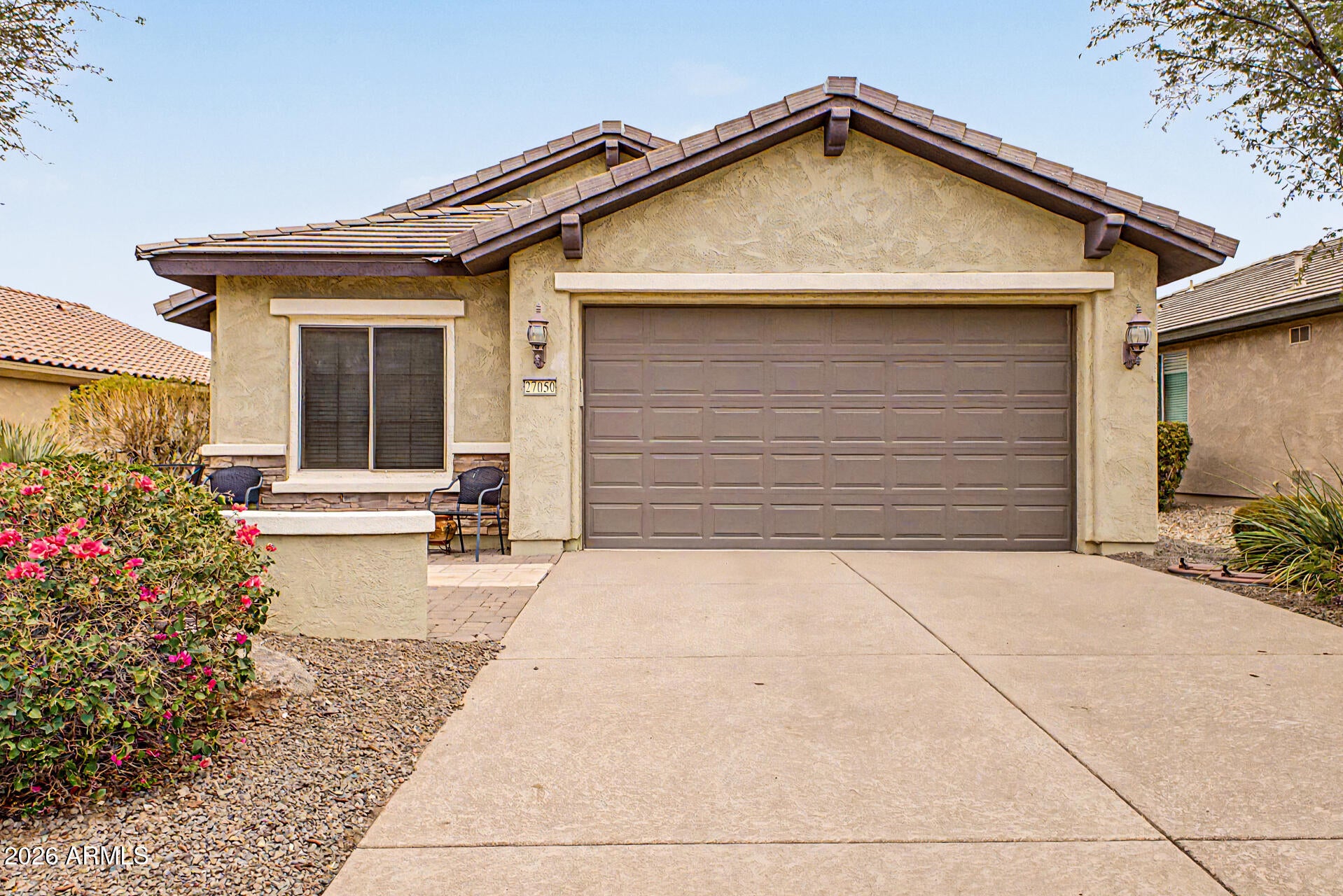 27050 W TONOPAH Drive
