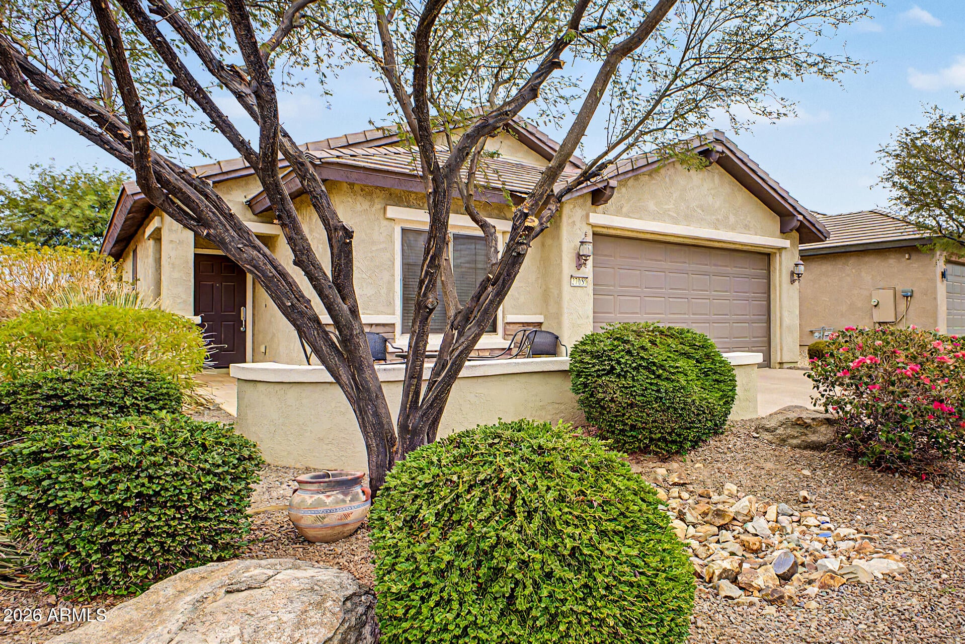 27050 W TONOPAH Drive