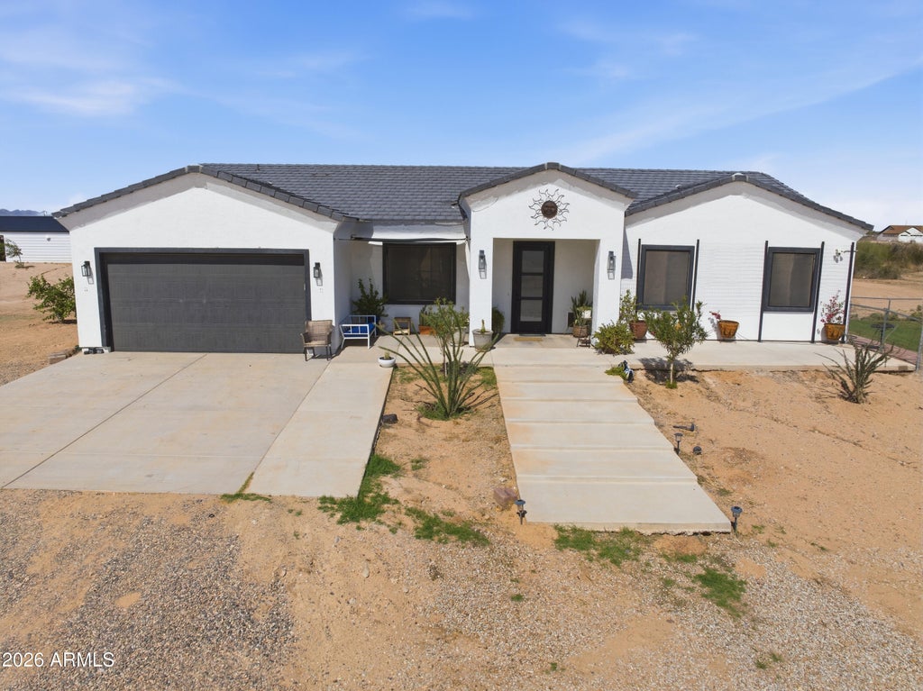 Photo of 37684 W Vermont Avenue, Tonopah, AZ 85354 (MLS # 7091949)