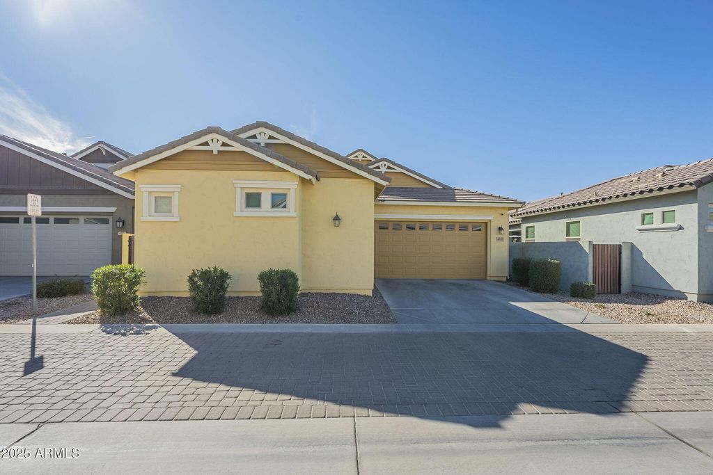listing image 44