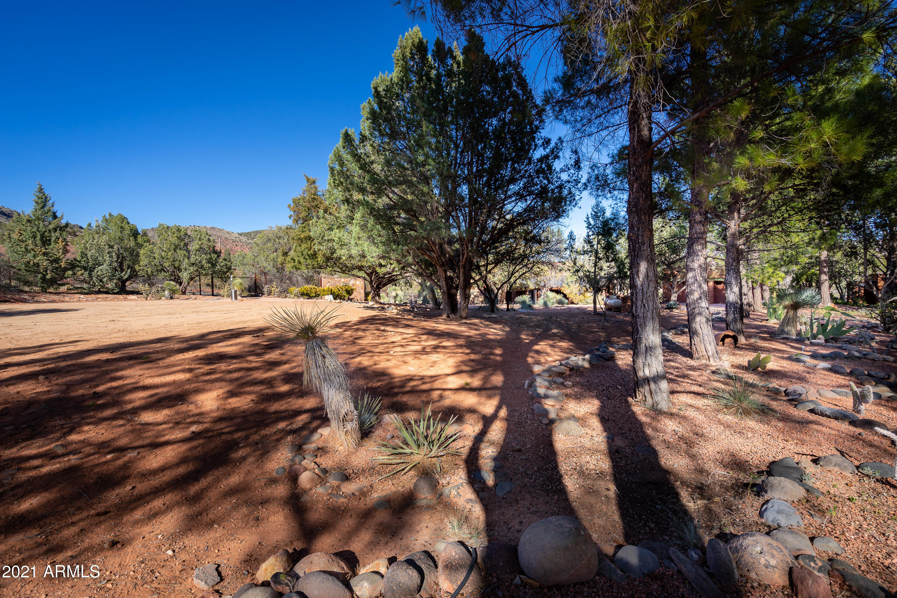 EAST CUP OF GOLD ESTATES - Residential