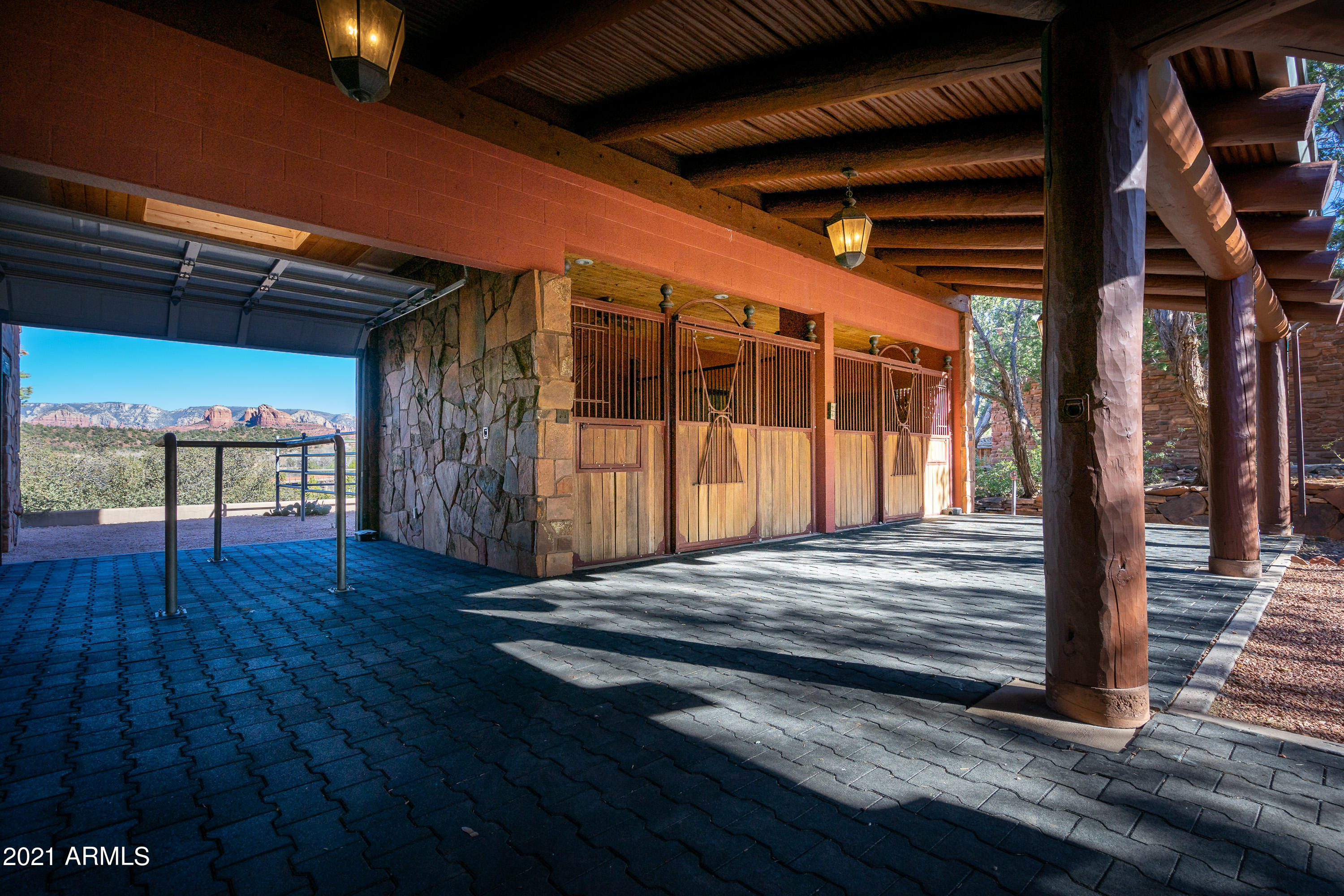 EAST CUP OF GOLD ESTATES - Residential