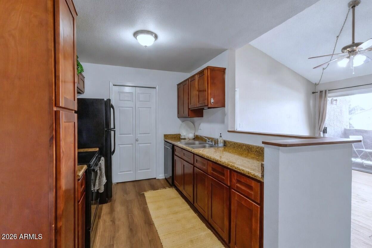 623 W GUADALUPE Road 214