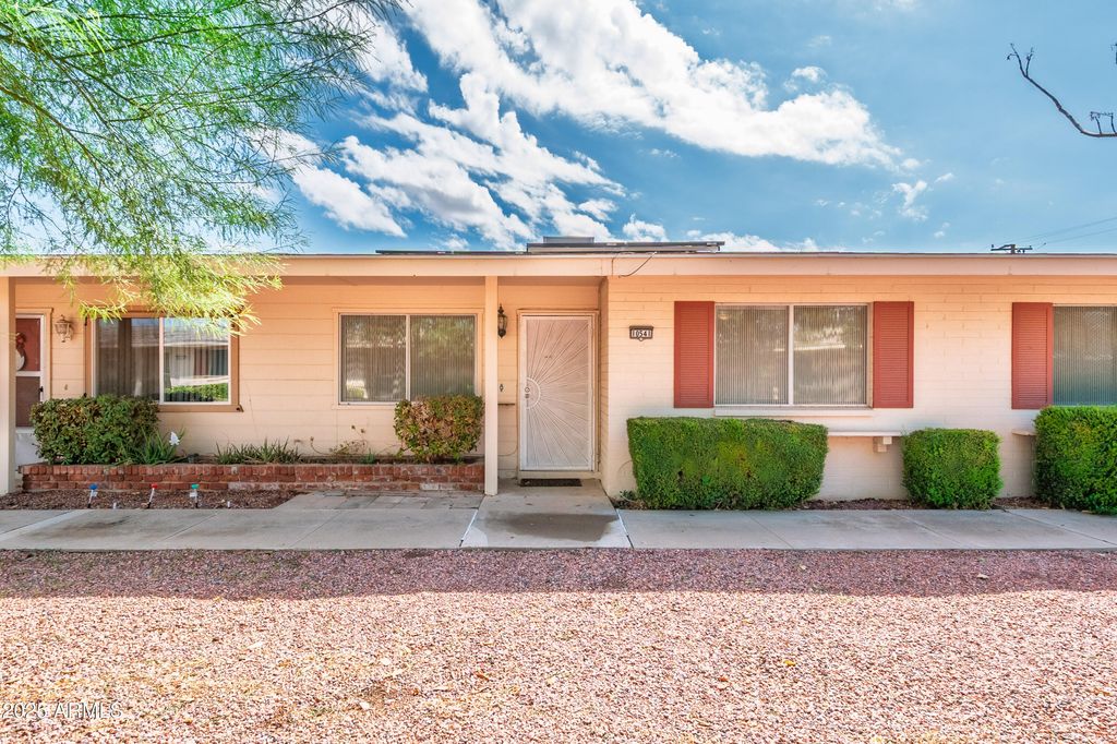 Photo of 10541 W Coggins Drive, Sun City, AZ 85351 (MLS # 6926026)