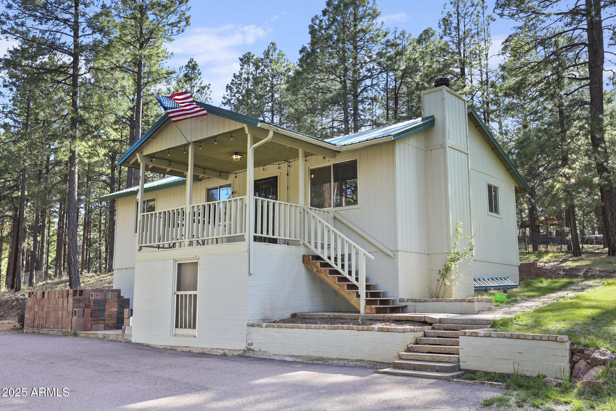 3017 LARSON Loop
