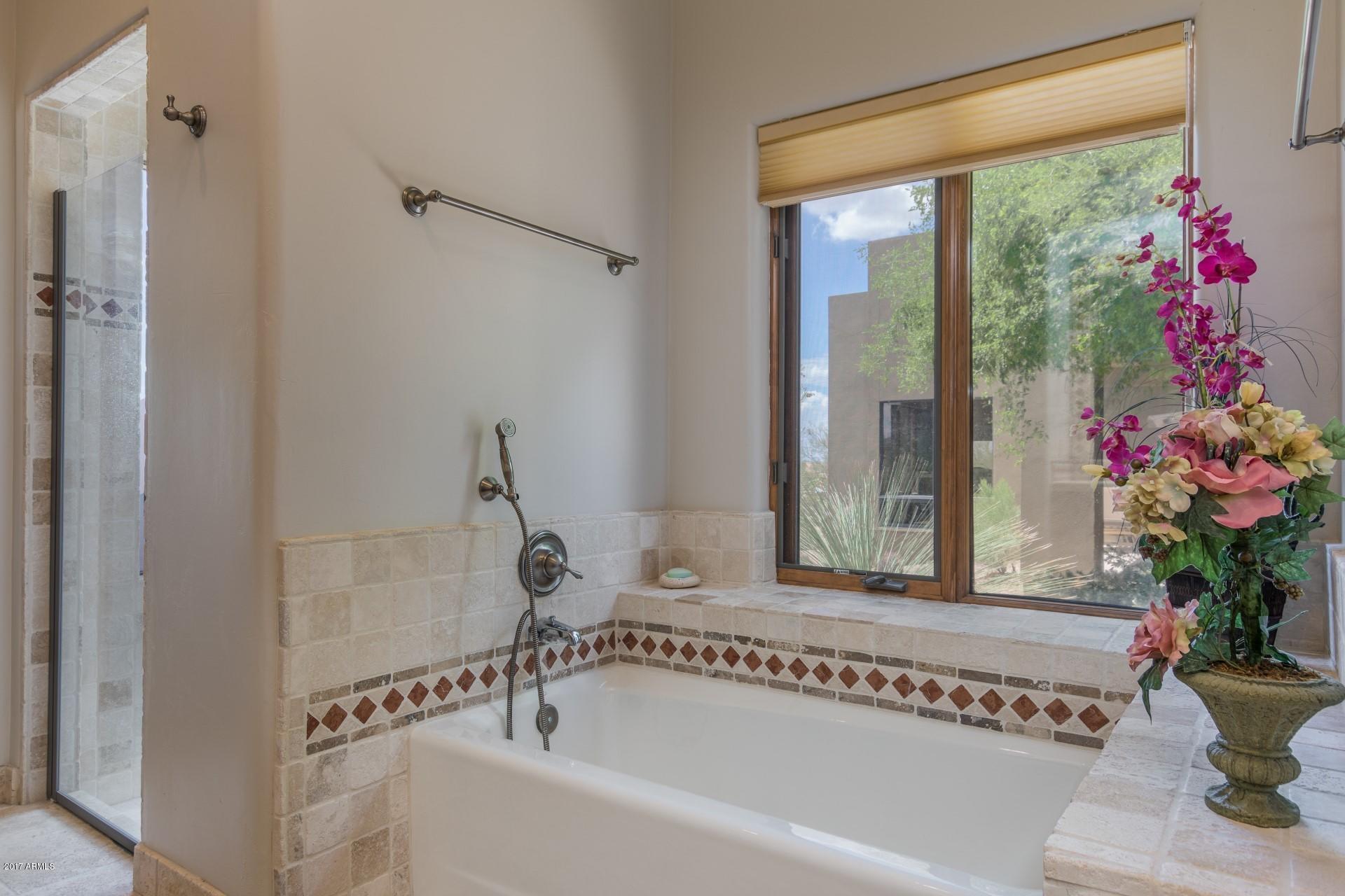 Pinnacle Place - Residential