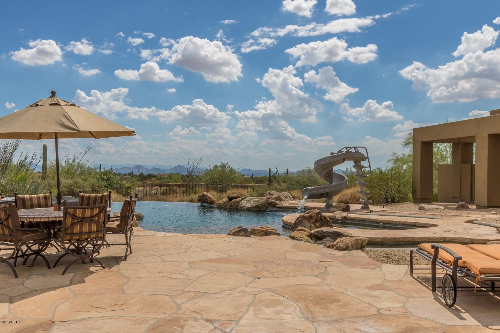 Pinnacle Place - Residential