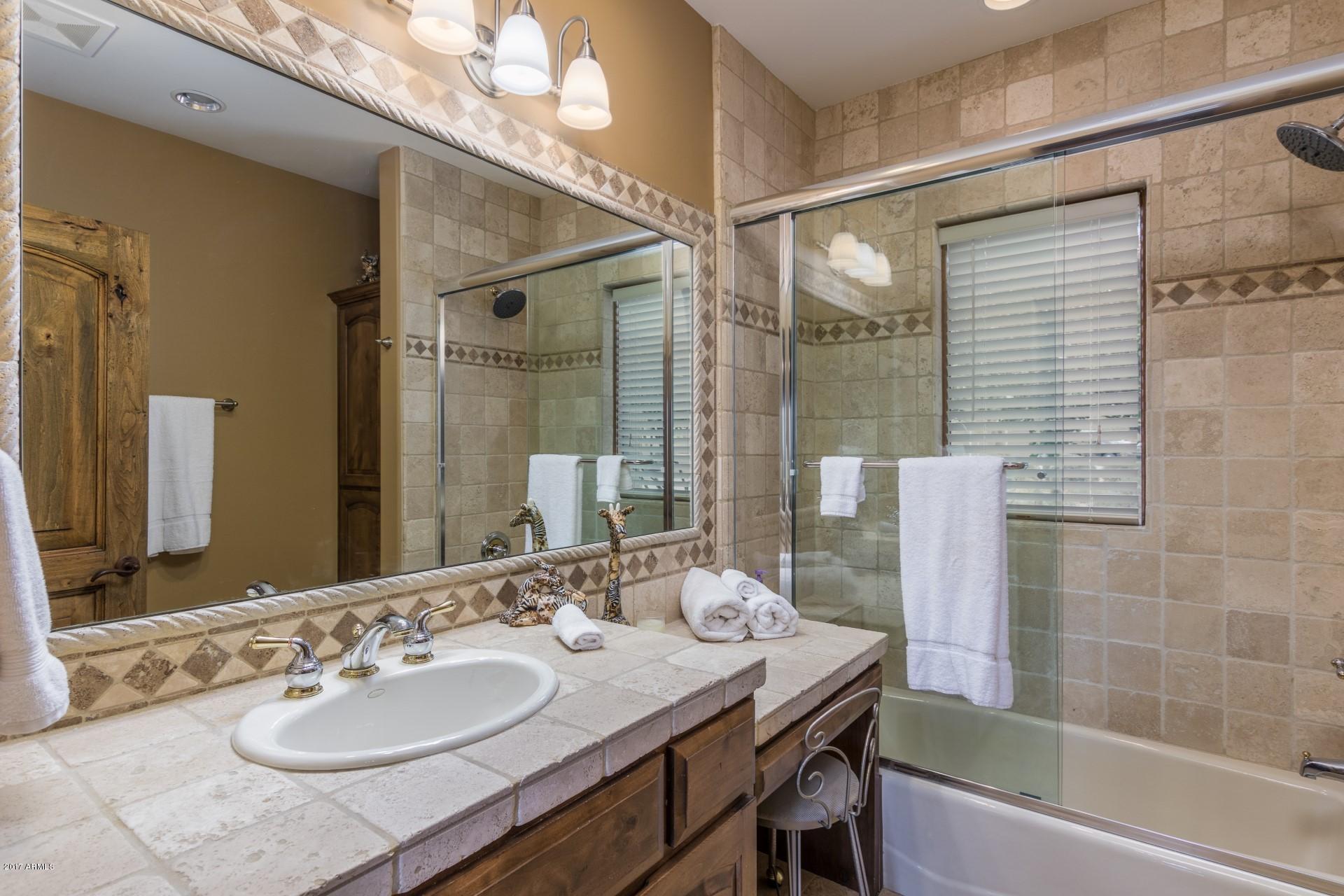 Pinnacle Place - Residential