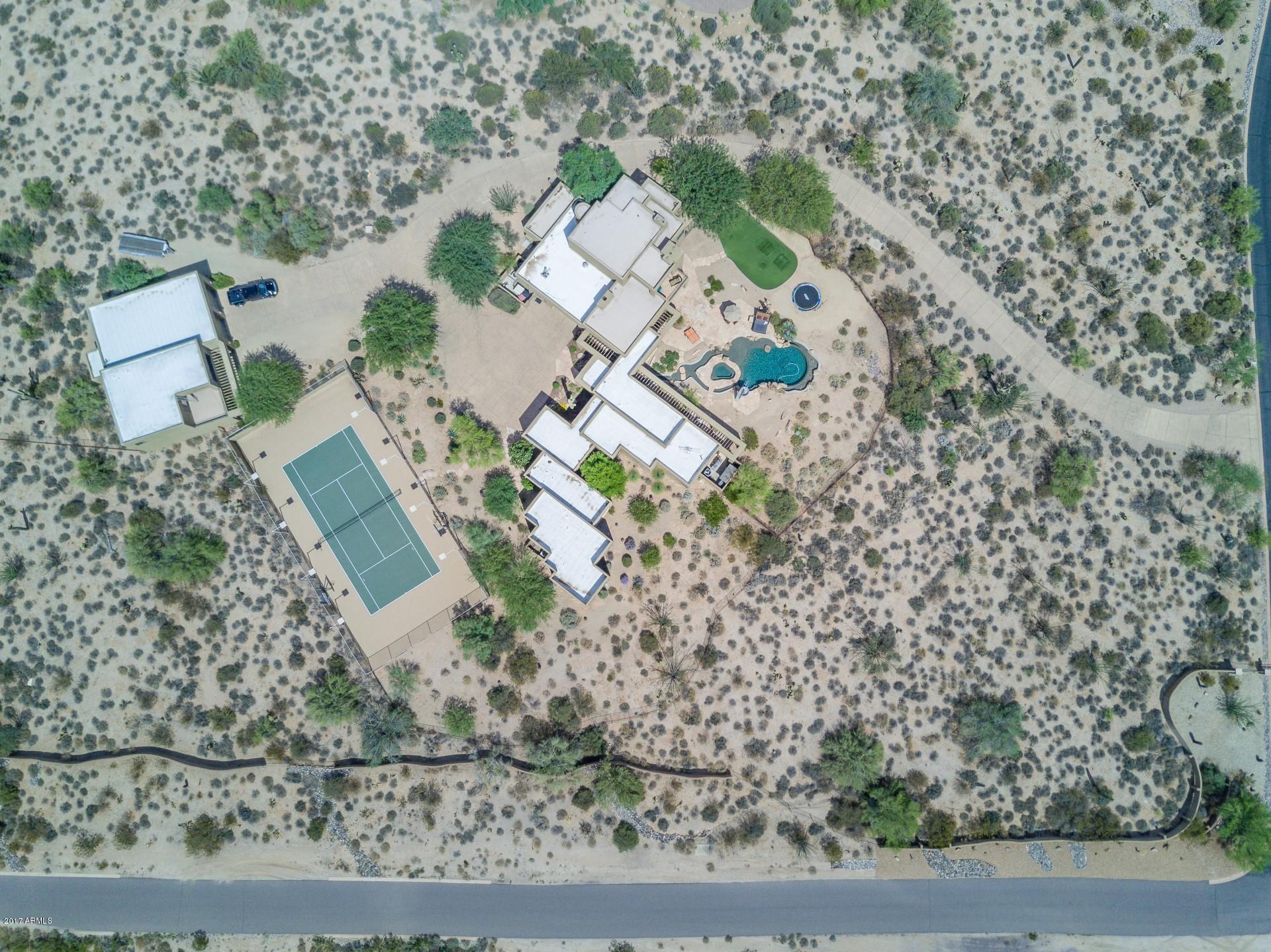 Pinnacle Place - Residential