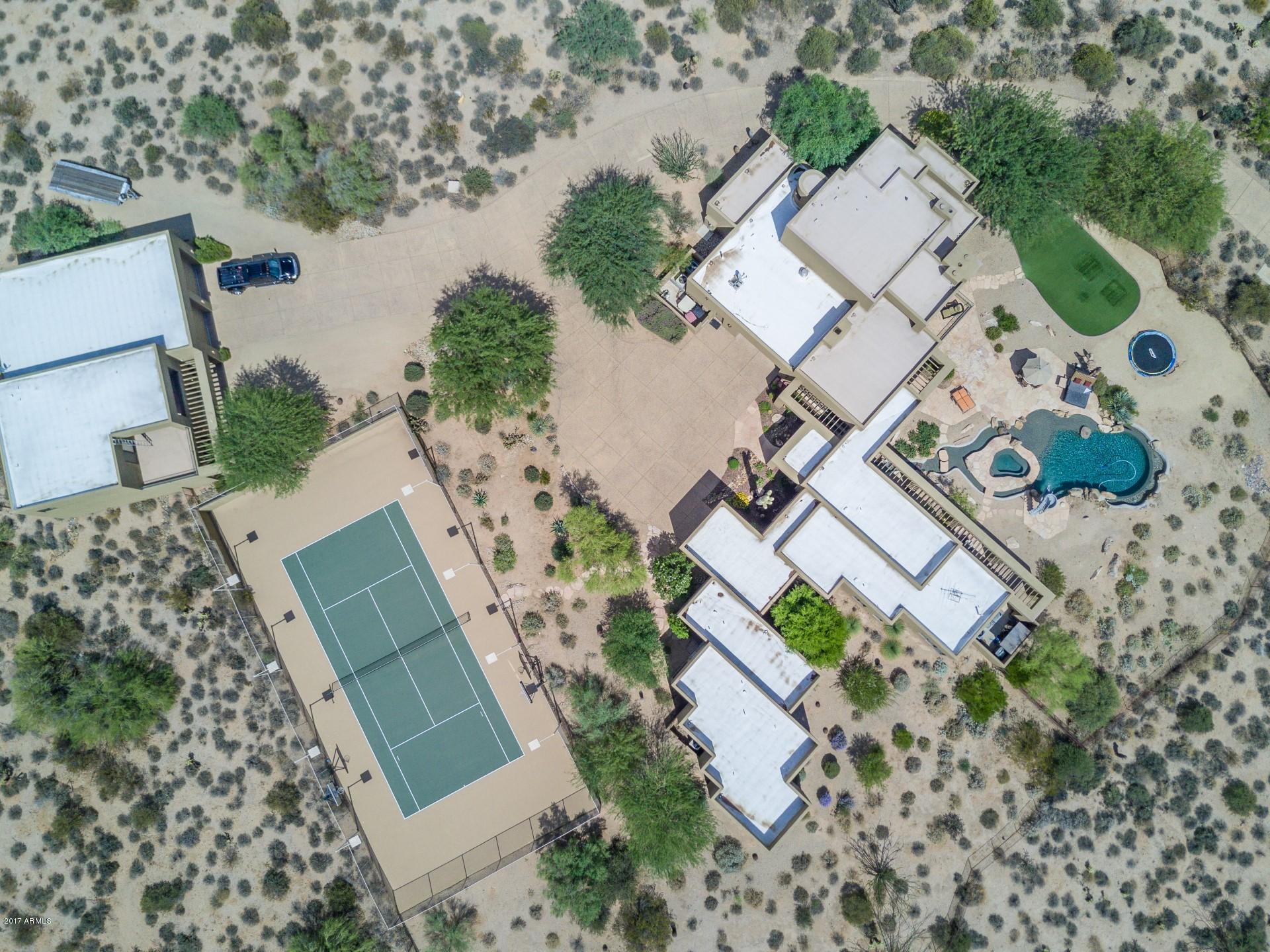 Pinnacle Place - Residential