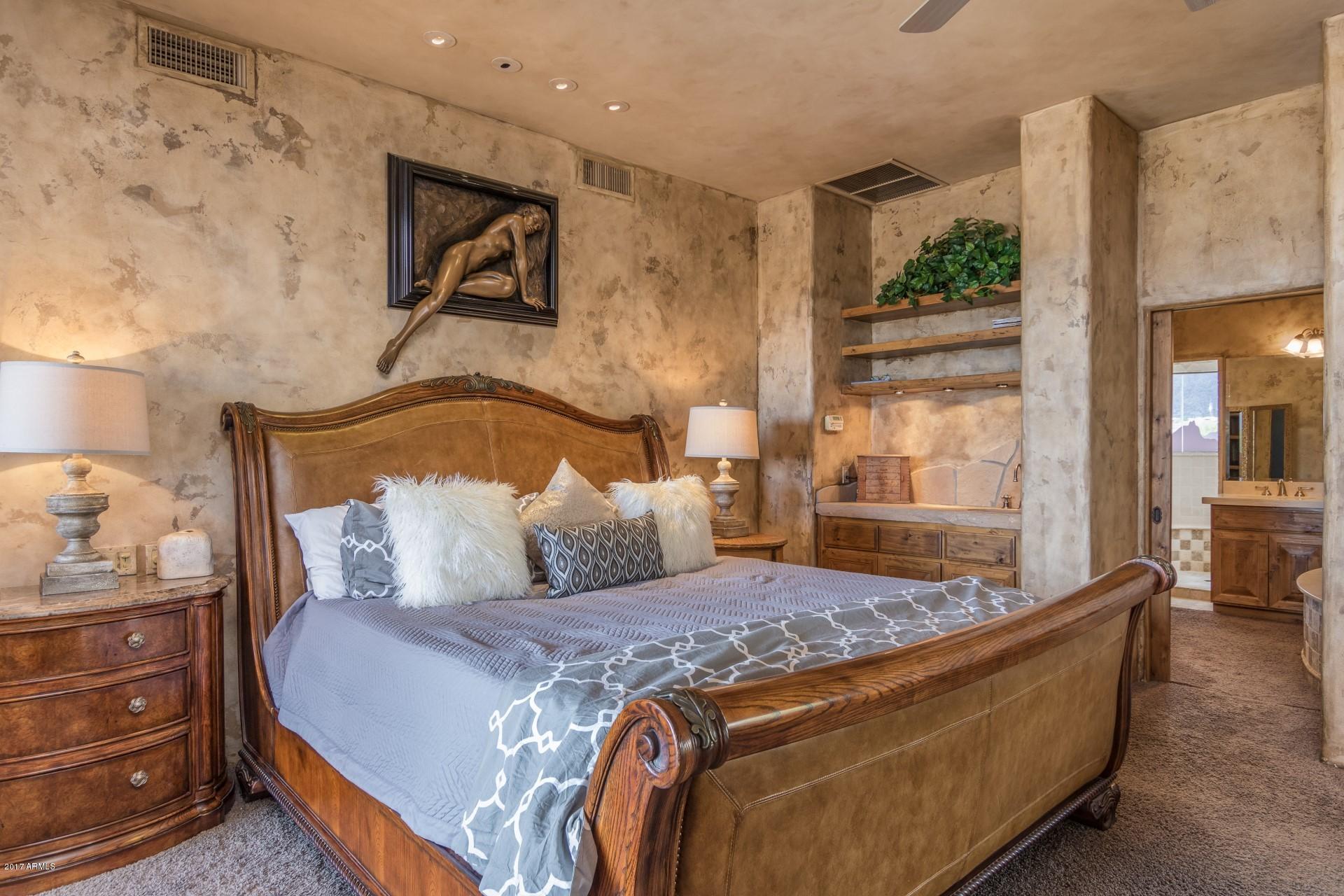 Pinnacle Place - Residential