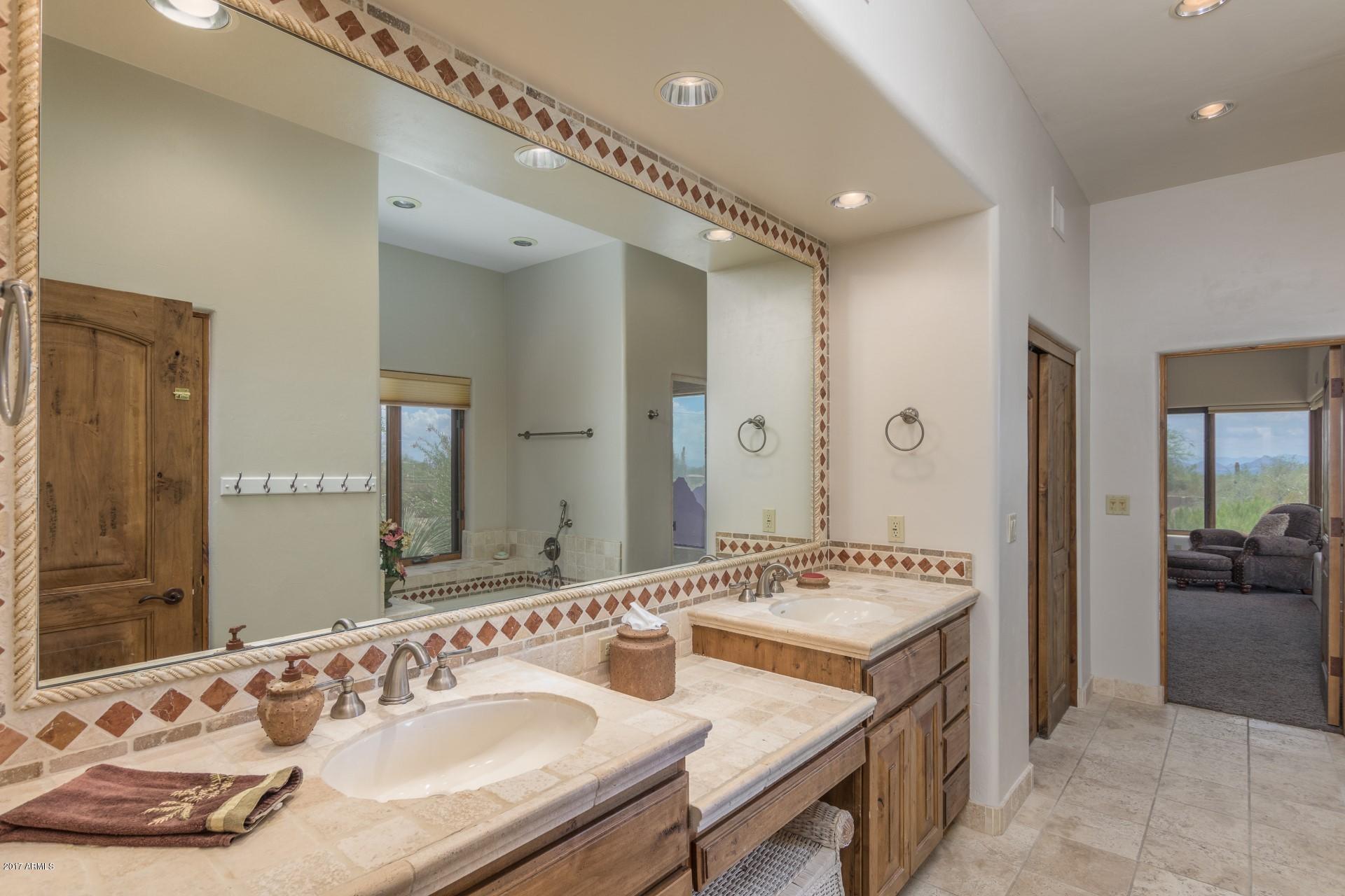 Pinnacle Place - Residential