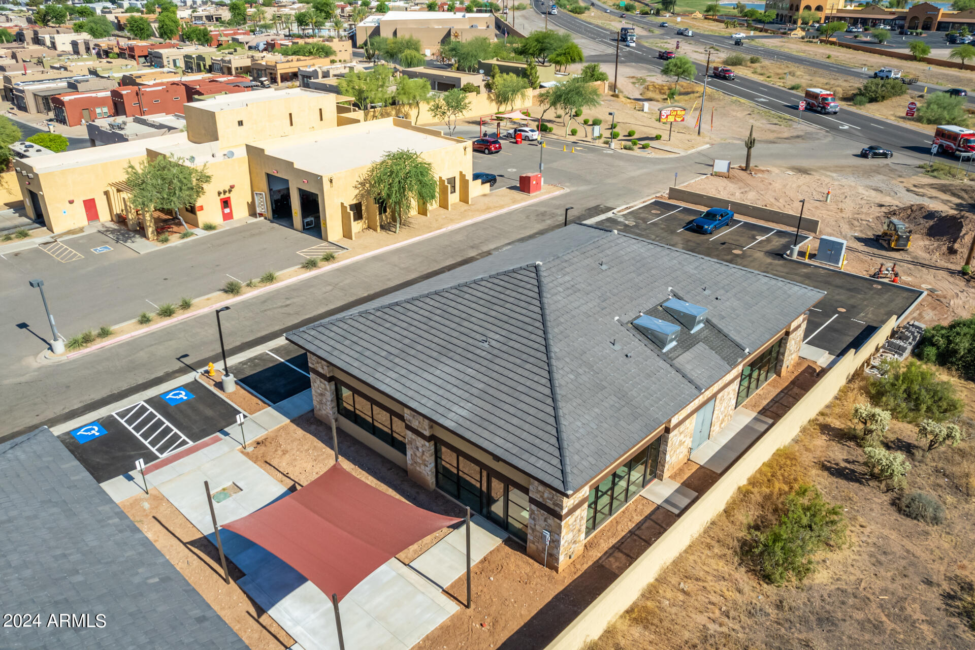 S7 T1S R9E - Commercial Lease