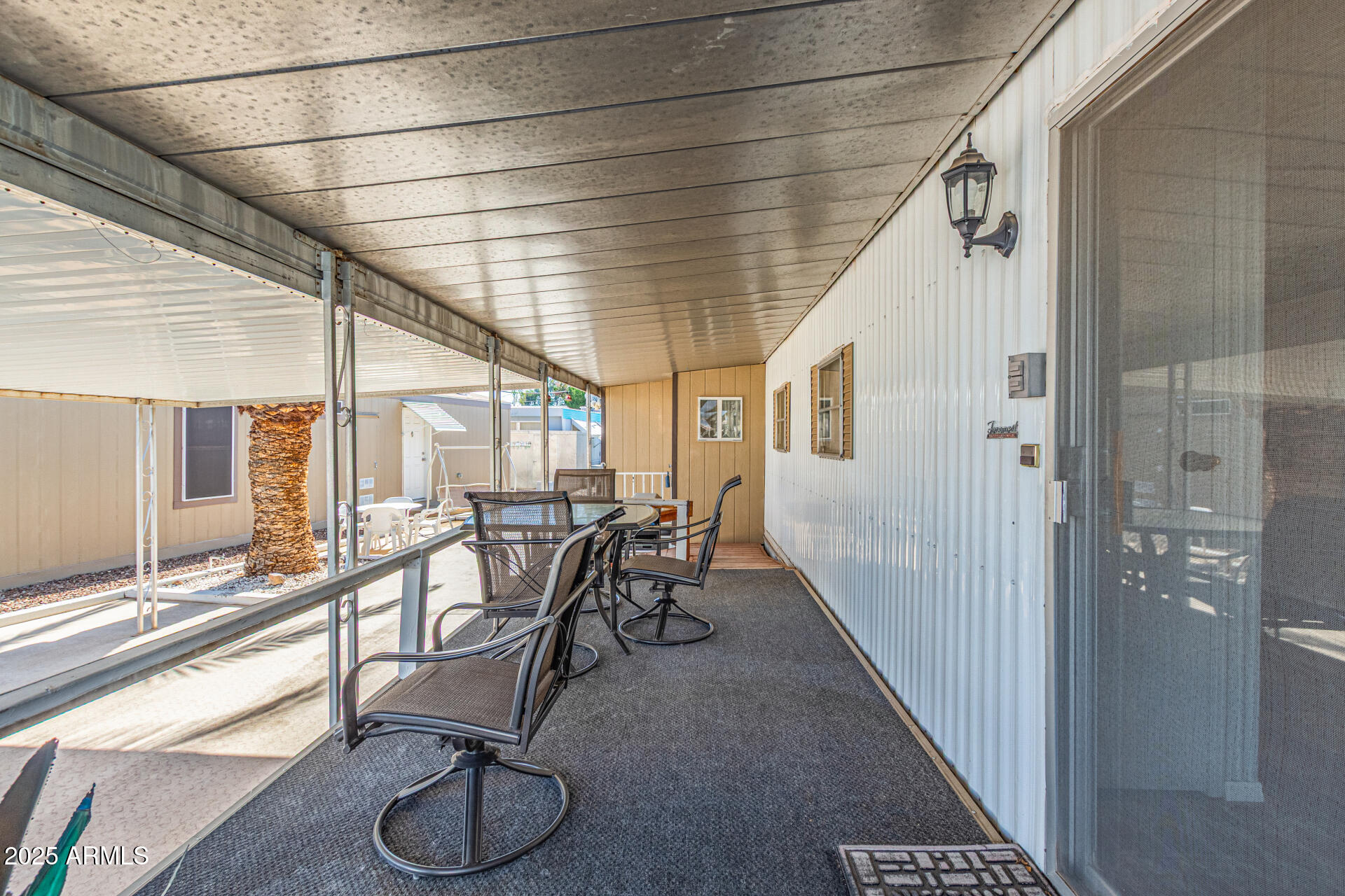 2528 E MCKELLIPS Road 15