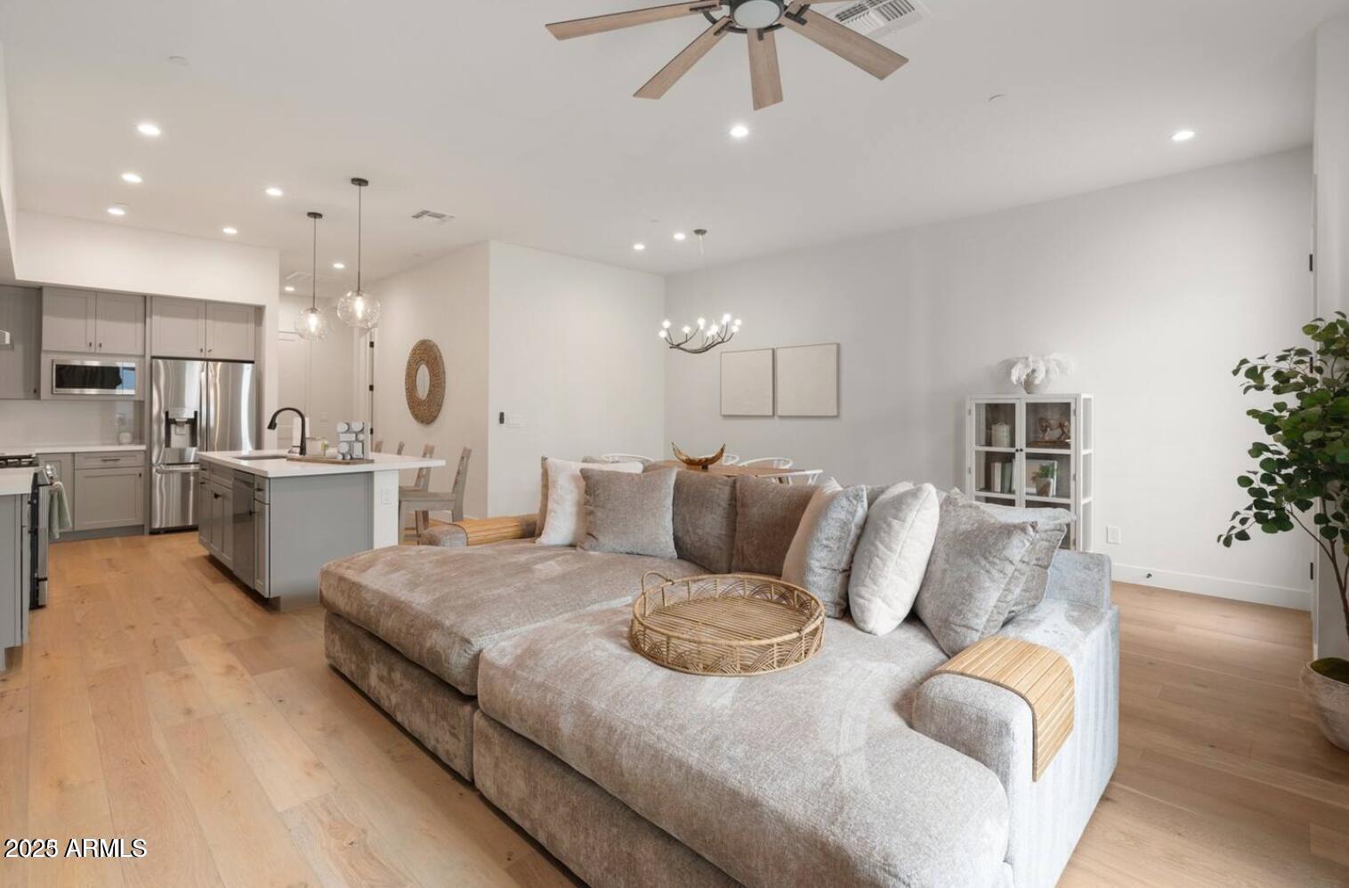 5151 N 13th Place Unit 7