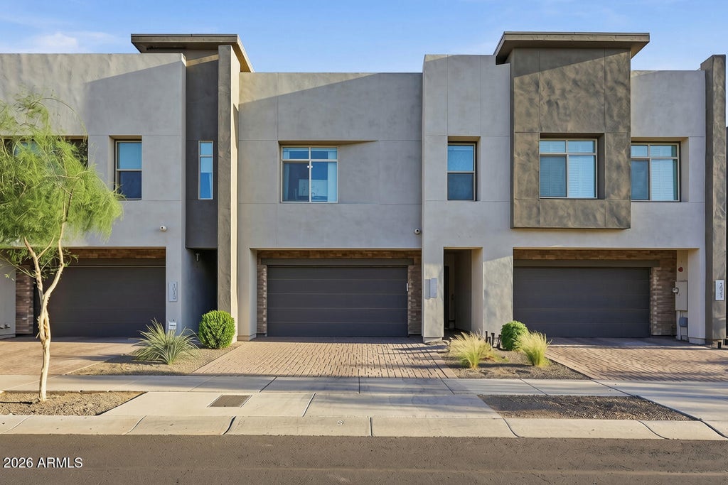 Photo of 1917 W Trotter Trail, Phoenix, AZ 85085 (MLS # 7072815)