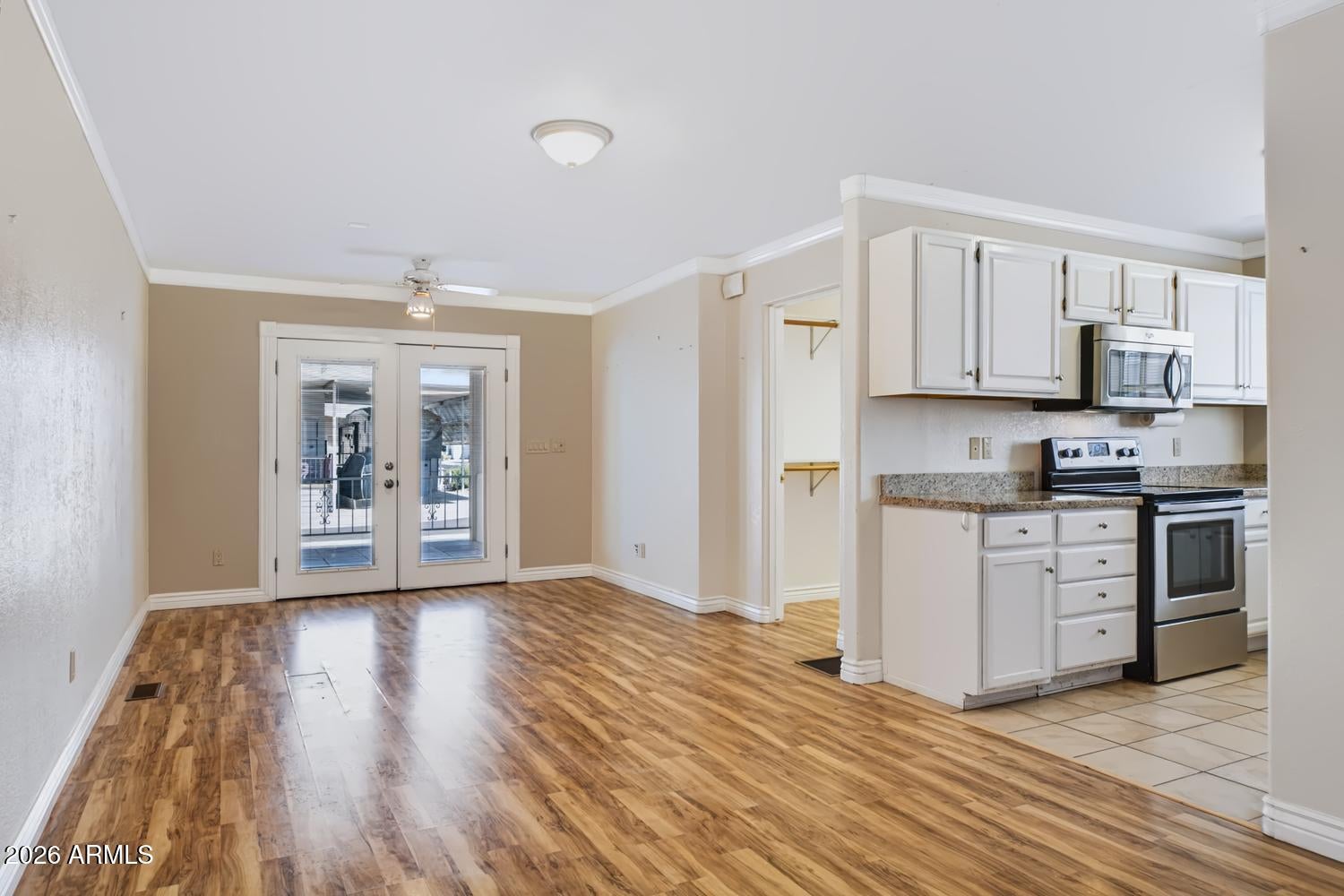 17200 W BELL Road 1219