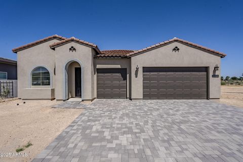 18008 W LUANA Street Surprise AZ 85388