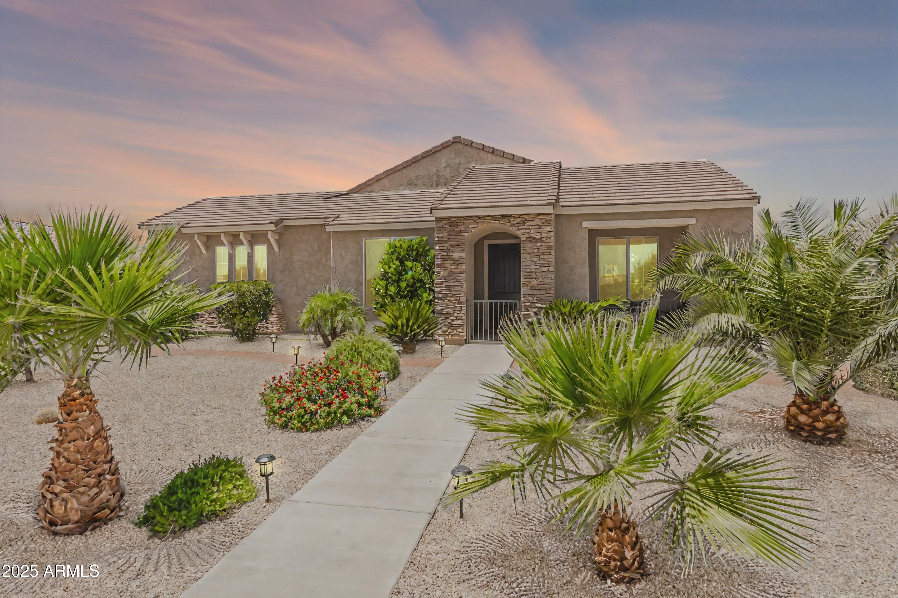 27700 N SILVERLEAF Road