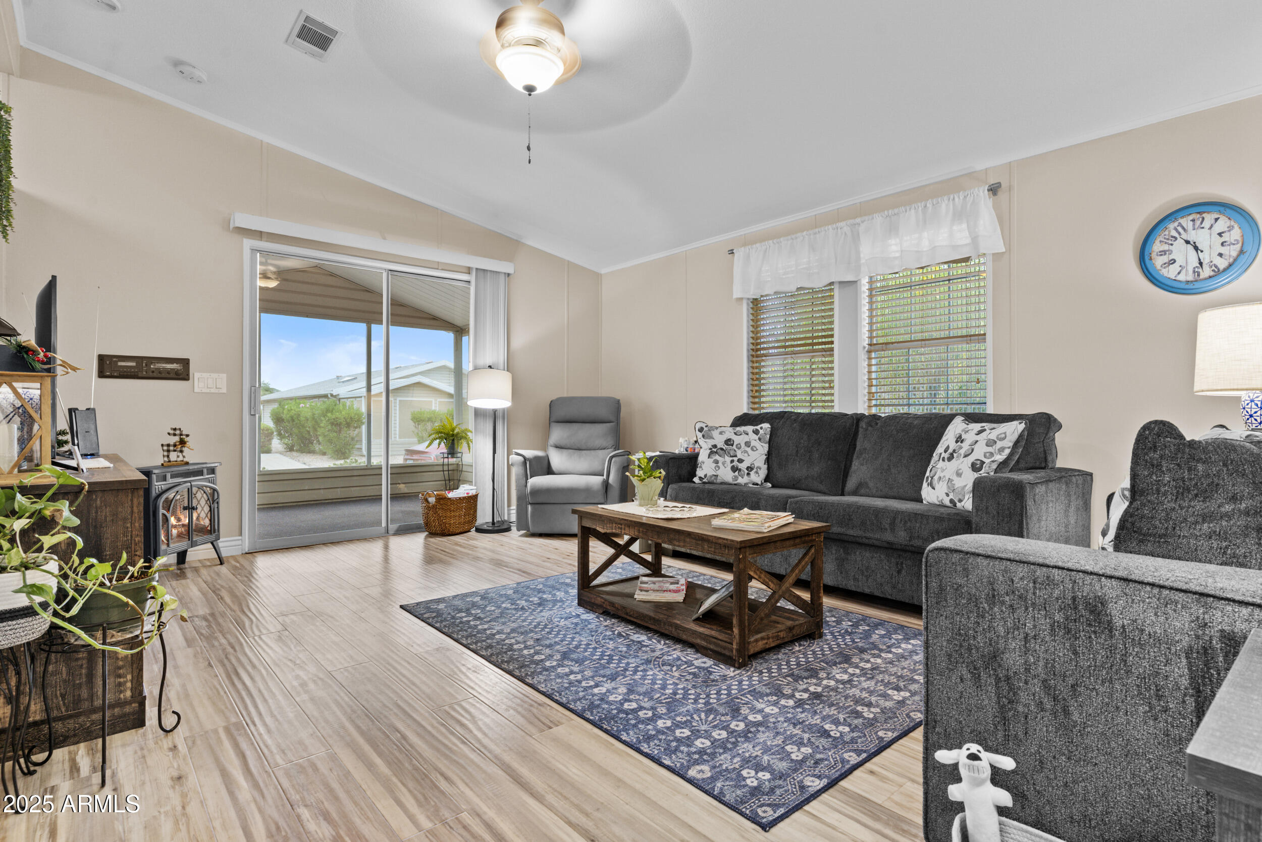 215 N Power Road 266