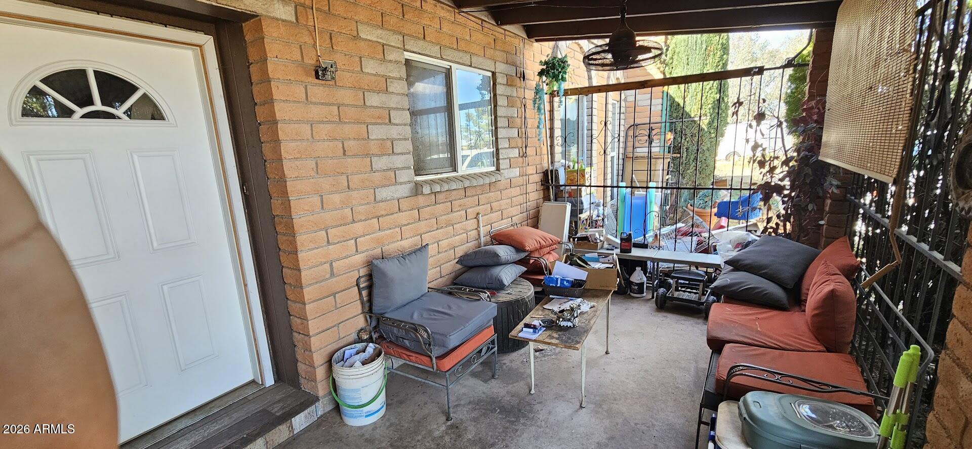 2914 E SAN XAVIER Road