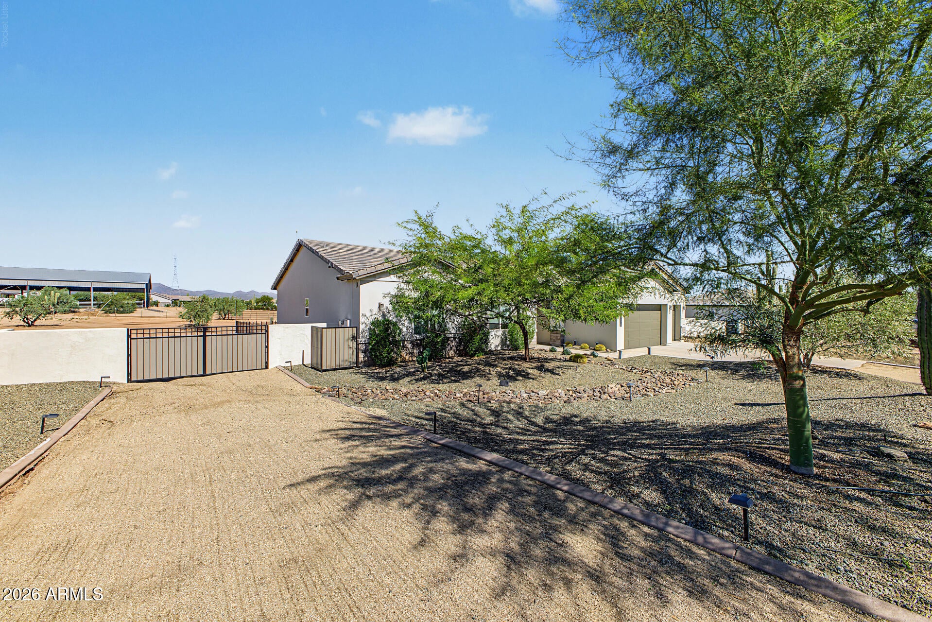 13736 E RANCHO LAREDO Drive