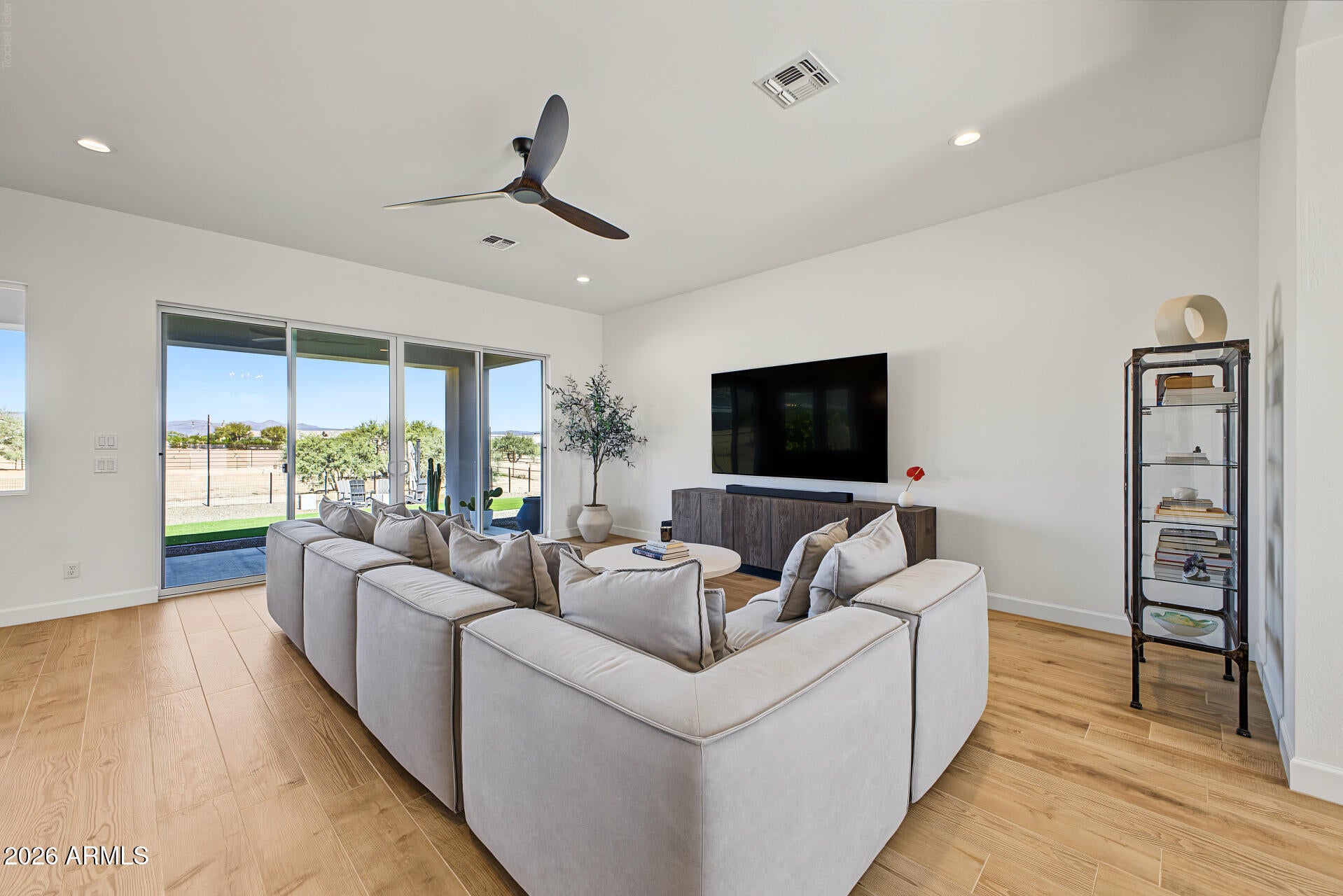 13736 E RANCHO LAREDO Drive