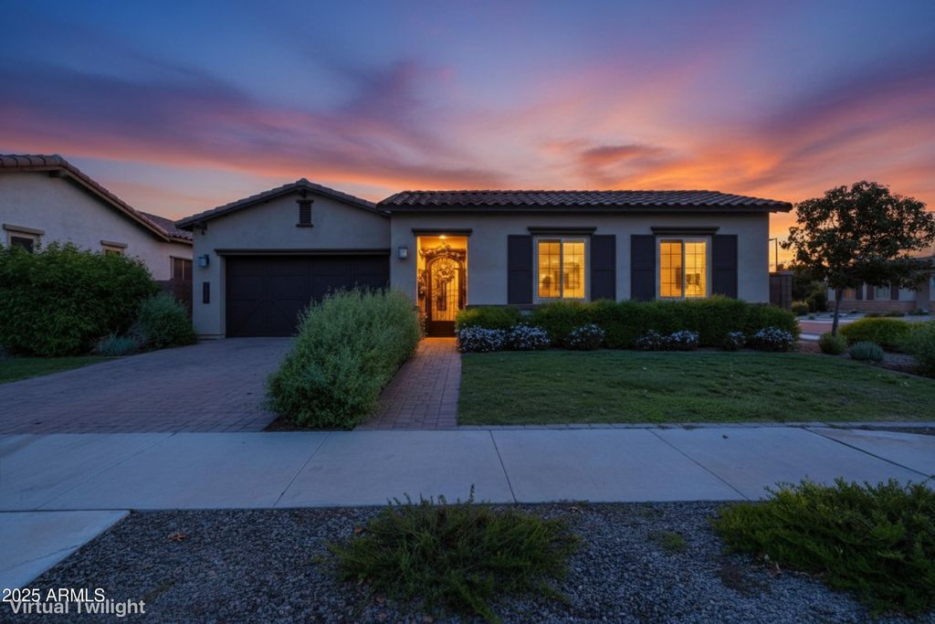 Photo of 21108 E Swan Drive, Queen Creek, AZ 85142 (MLS # 6934315)