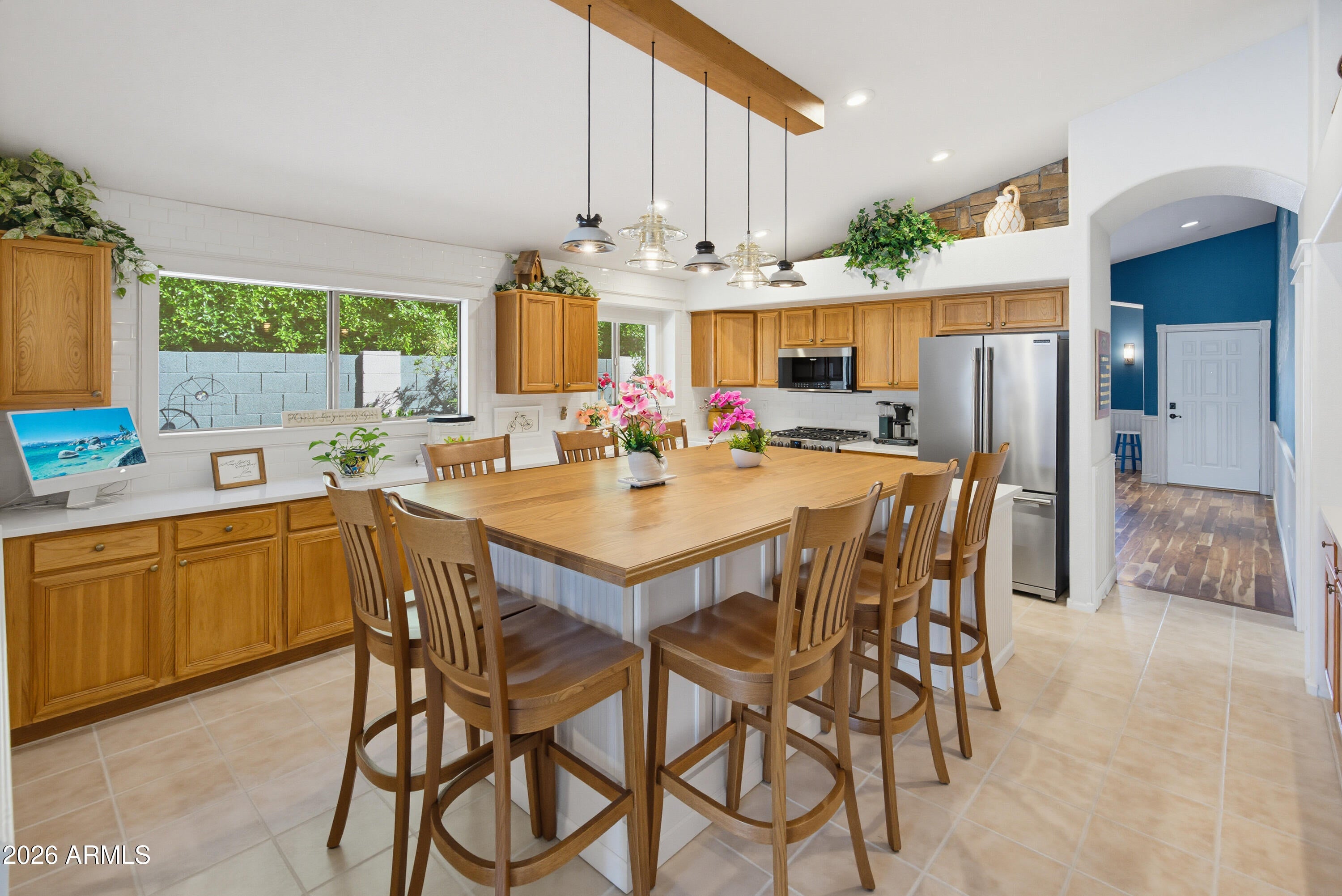 3212 W Folgers Road
