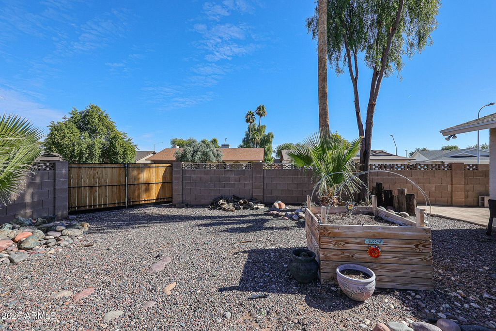 Photo of 2132 E Tulane Drive, Tempe, AZ 85283 (MLS # 6994105)