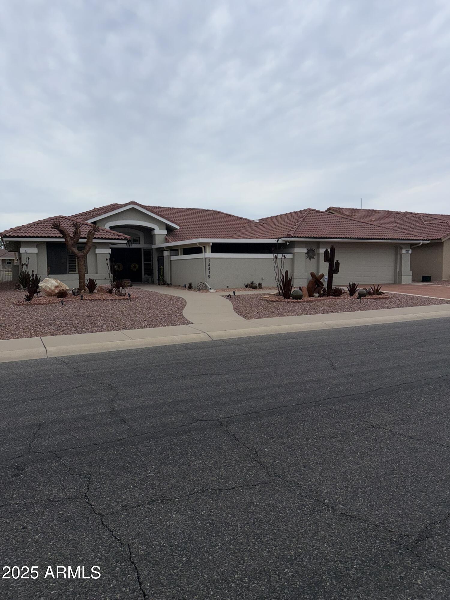 14419 W Ravenswood Drive