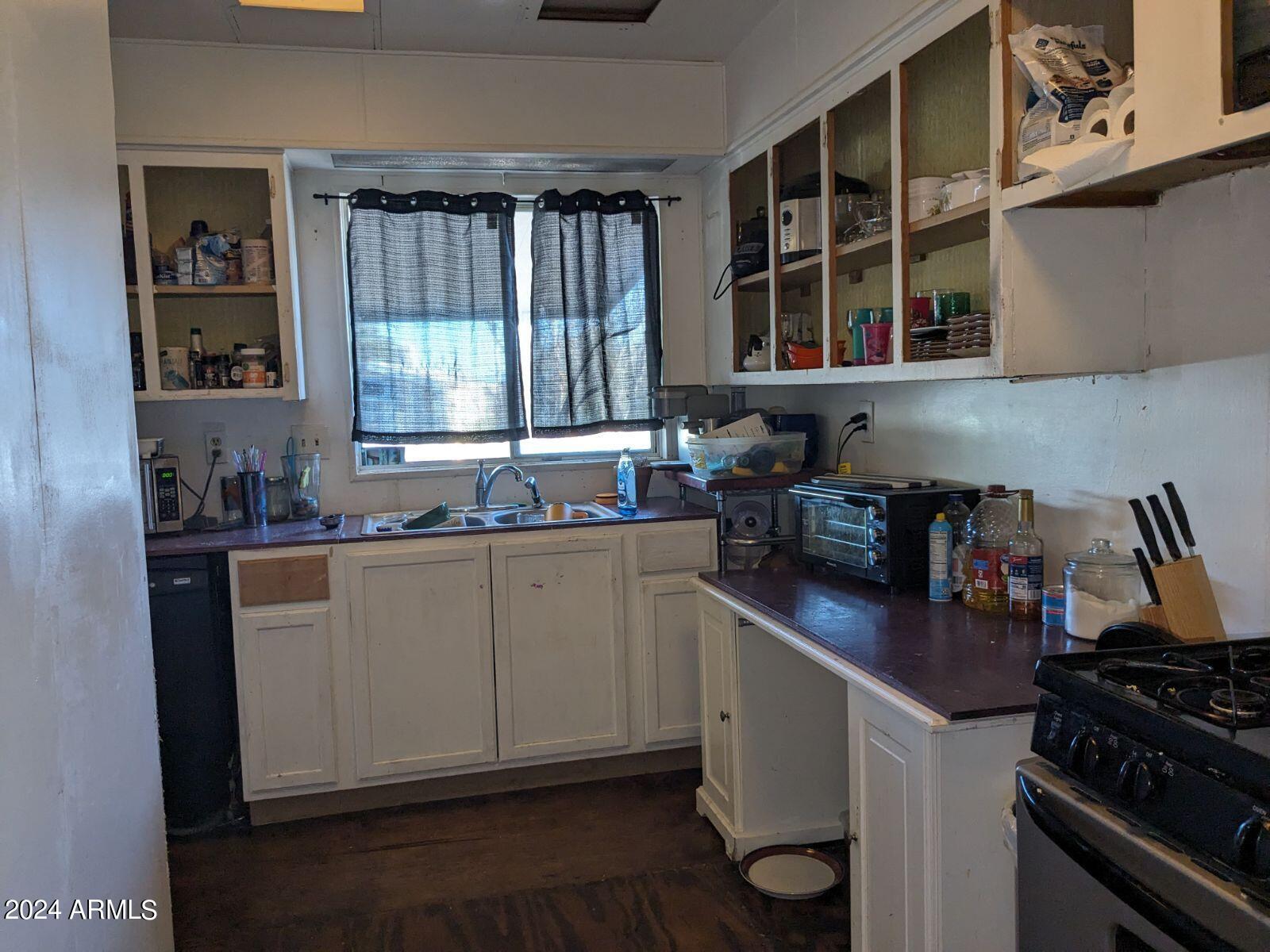 GOLDEN ACRES MOBILE HOME PARK - Residential