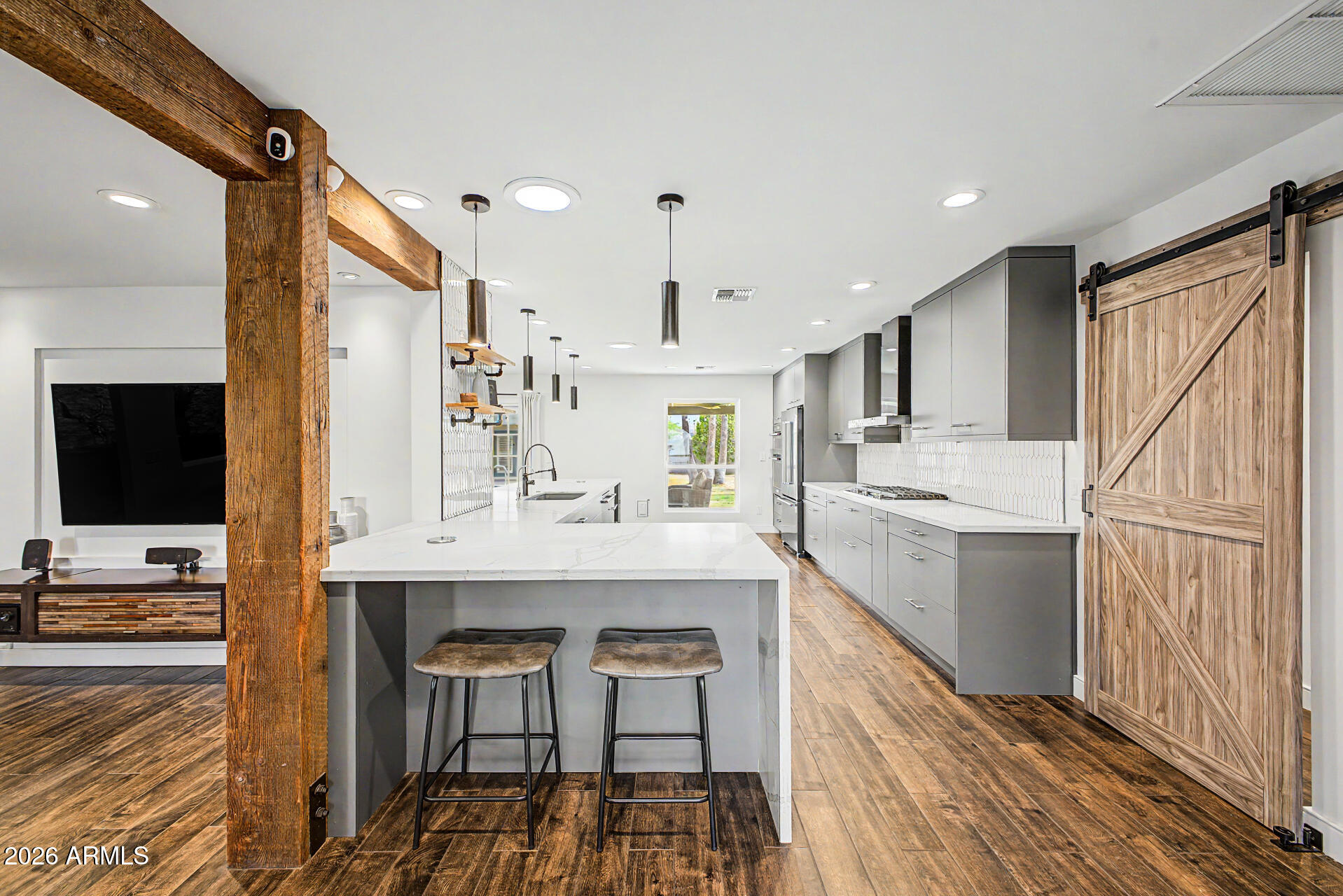 MOON VALLEY 2 - Residential