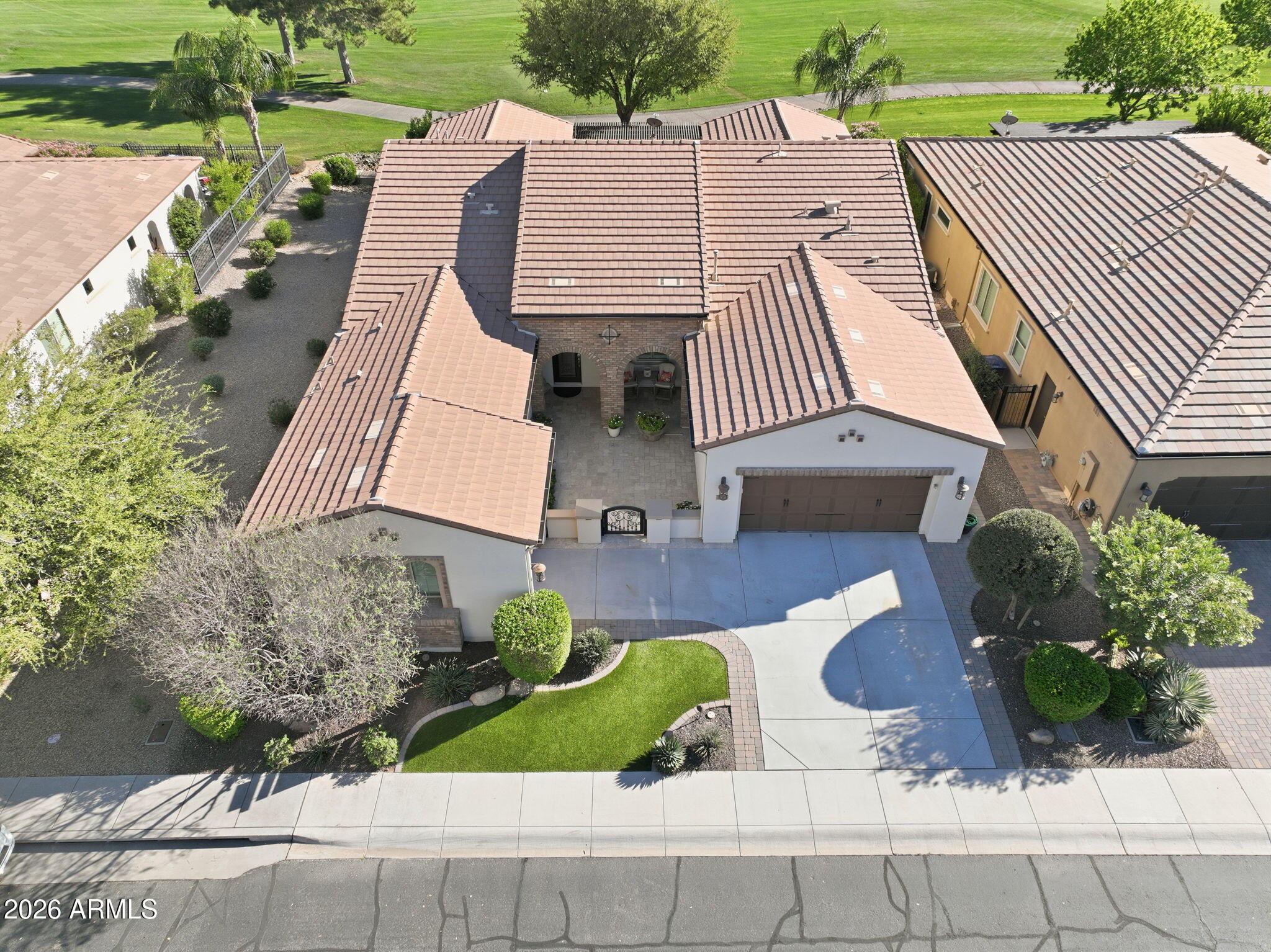 37127 N STONEWARE Drive