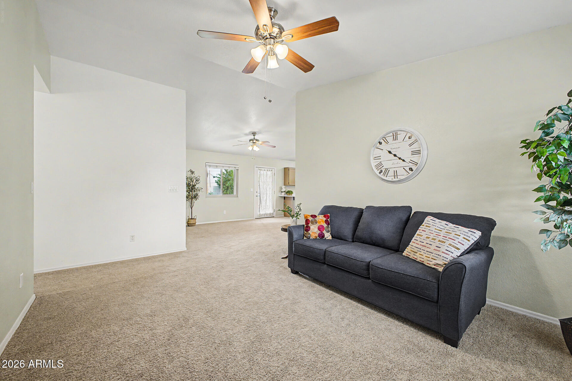 744 E APPALOOSA Road