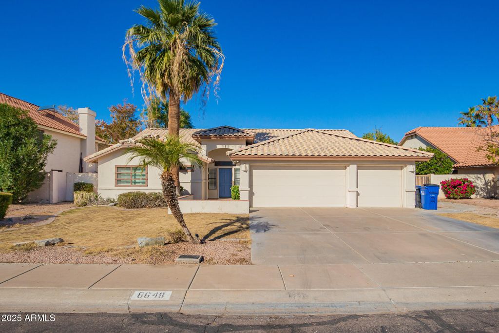 Photo of 8648 S Kenwood Lane, Tempe, AZ 85284 (MLS # 6958275)