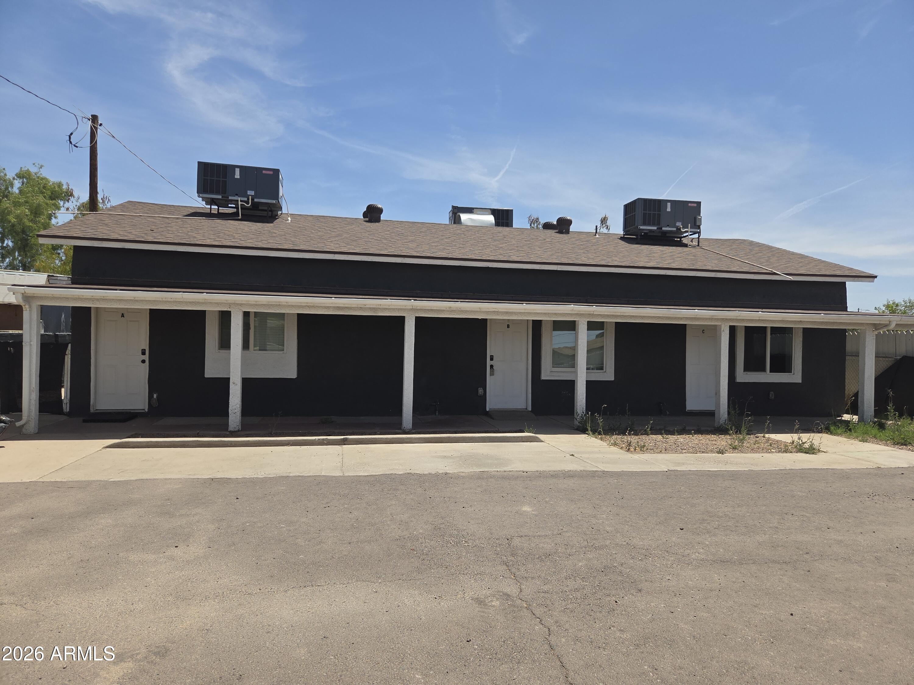 231 S 1ST Street