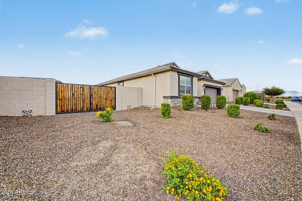Photo of 2836 W Savannah Avenue, Apache Junction, AZ 85120 (MLS # 7024291)