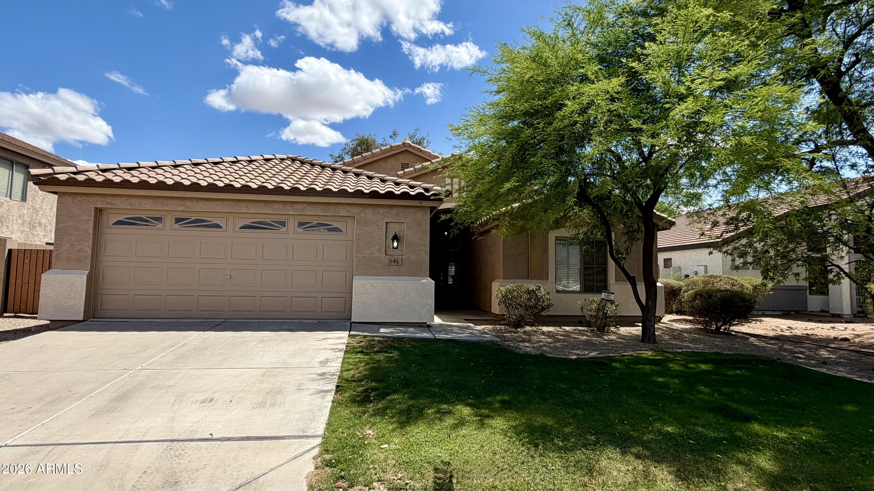 243 W Raven Drive