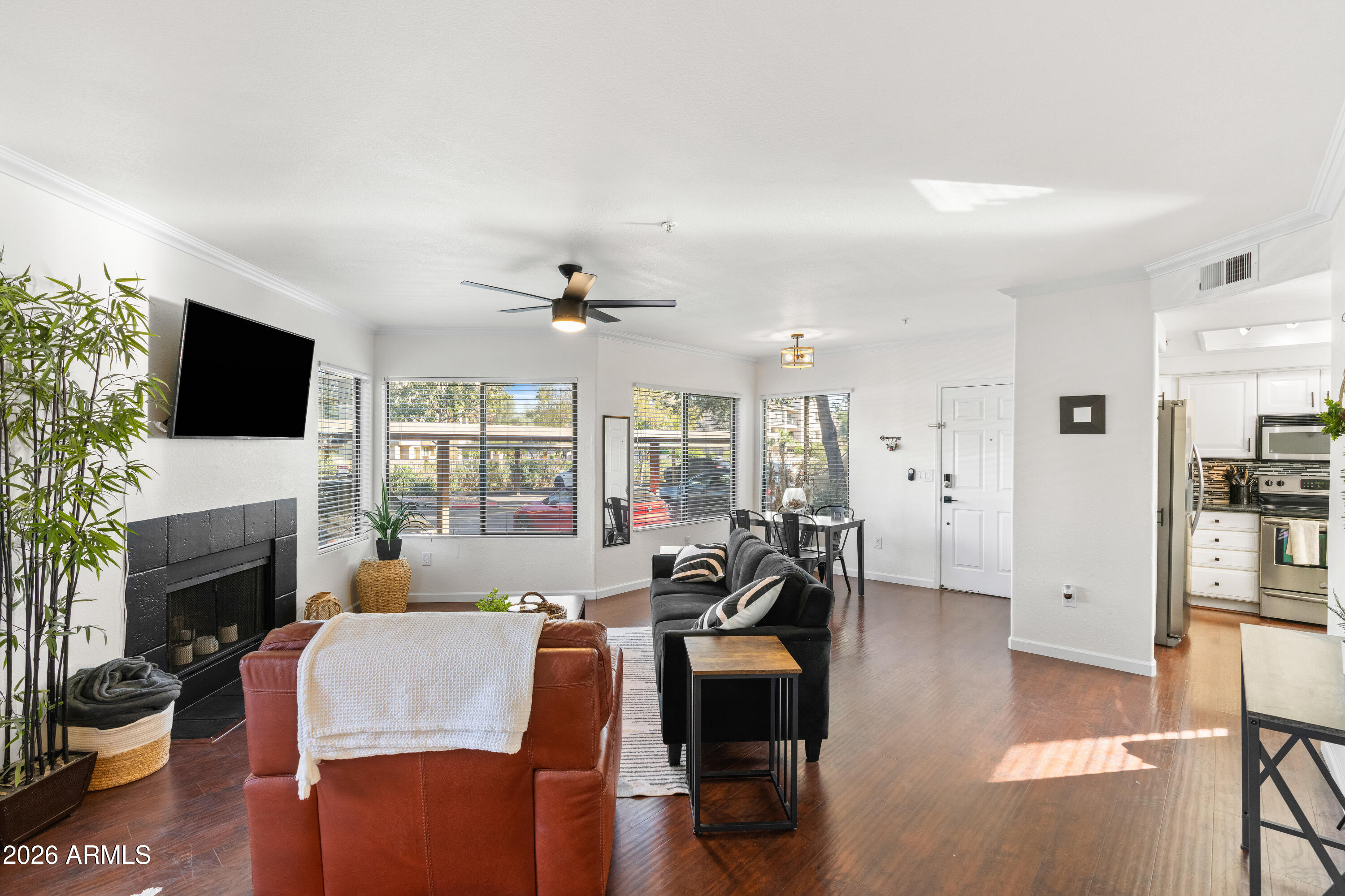 7575 E INDIAN BEND Road 1120