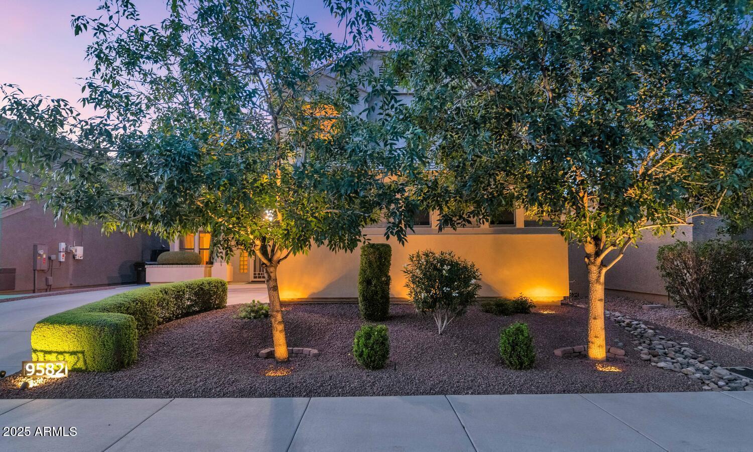 9582 W ALBERT Lane