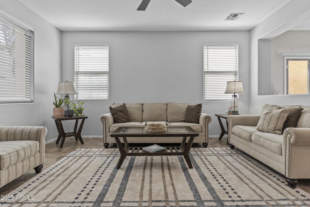 Photo of 85 E Palomino Drive, Gilbert, AZ 85296 (MLS # 6918020)