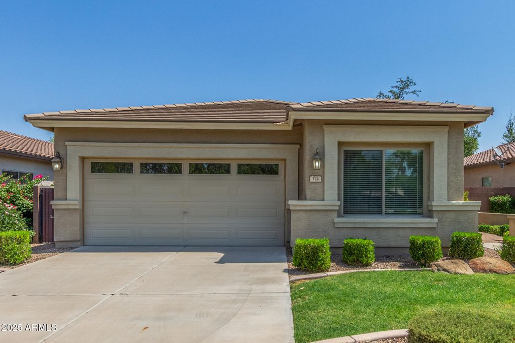 Photo of 374 W Lyle Avenue, San Tan Valley, AZ 85140 (MLS # 7031522)