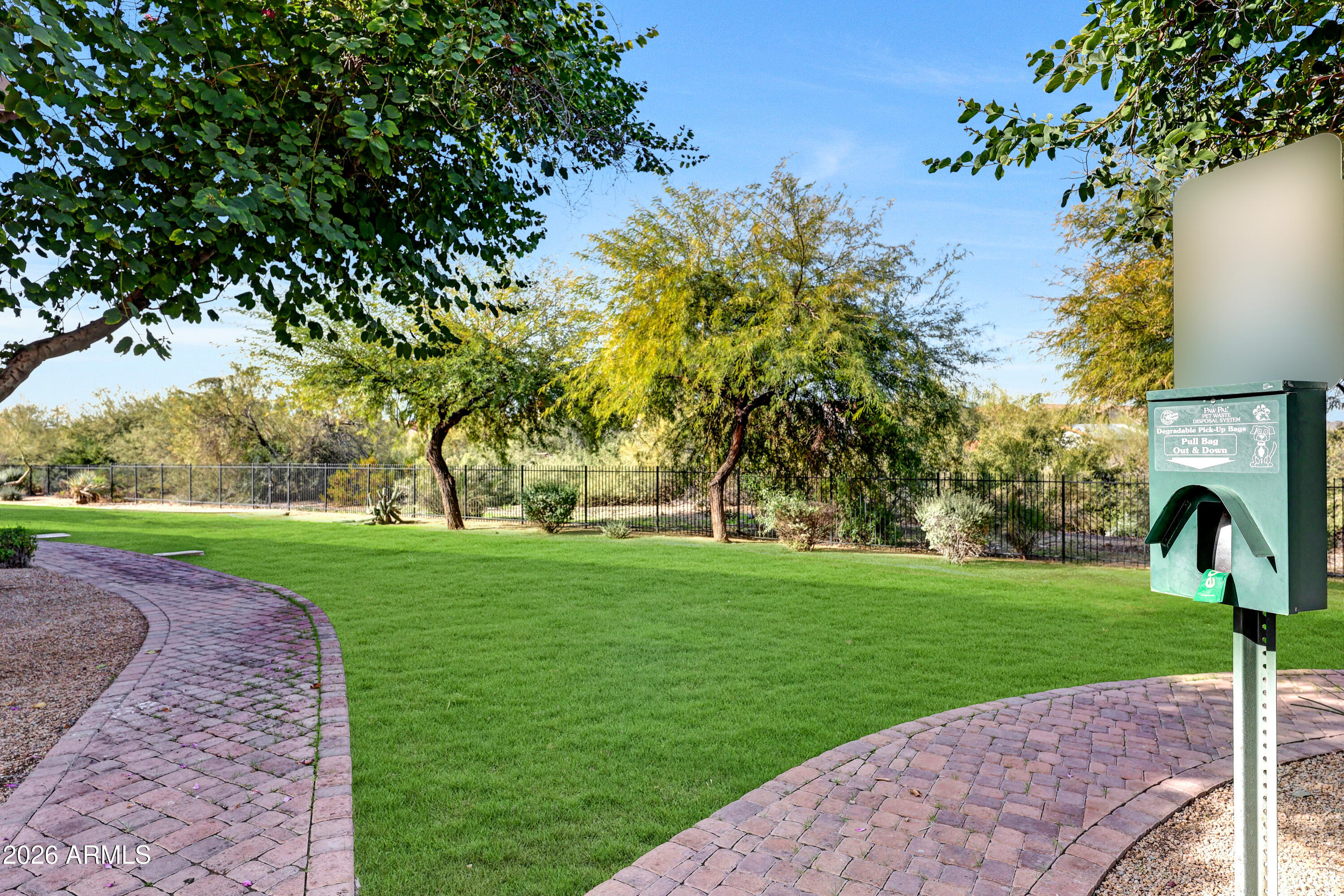 2950 W LOUISE Drive 206