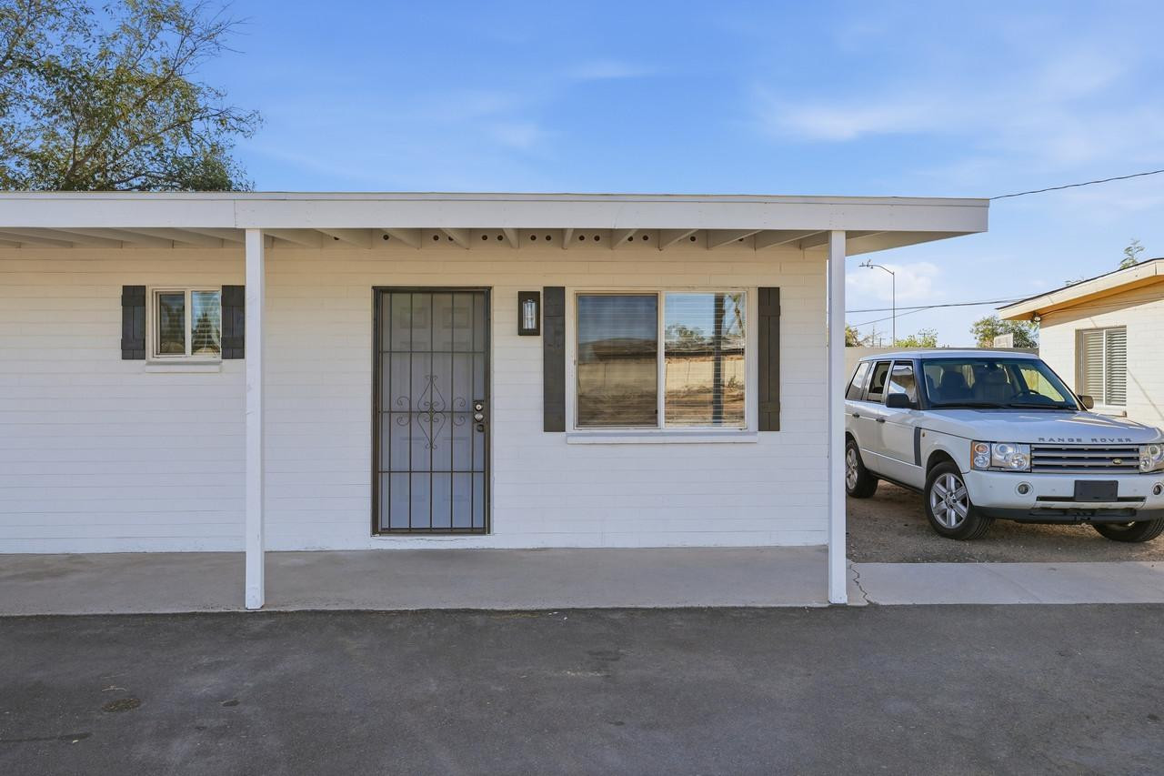 623 S Country Club Drive 15