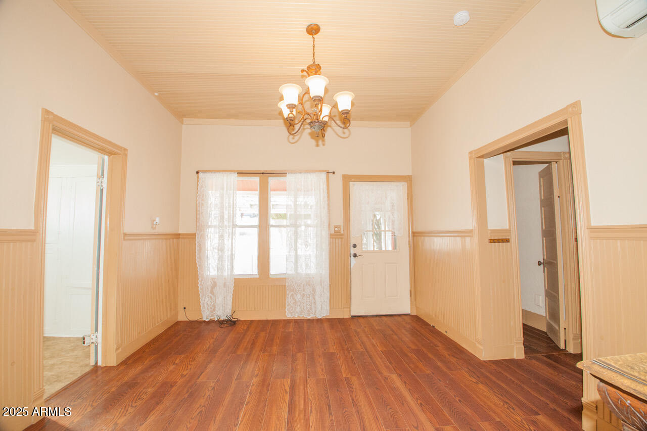 Homes for Sale in Queen Creek Arizona 4 922 E SAFFORD Street