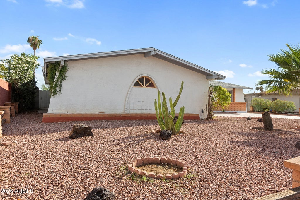 Photo of 4635 W Laurel Lane, Glendale, AZ 85304 (MLS # 7084505)