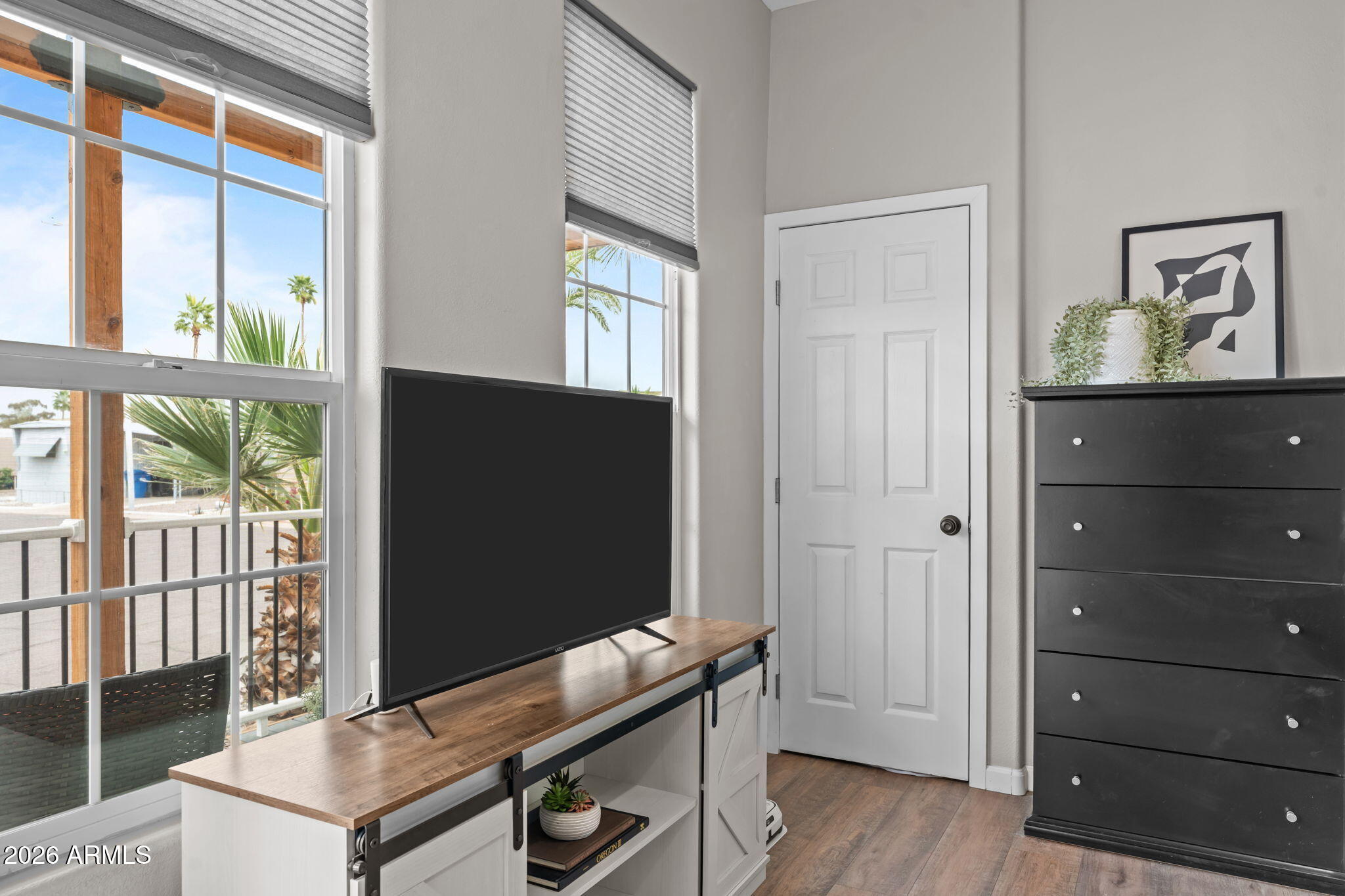 2401 W SOUTHERN Avenue 106