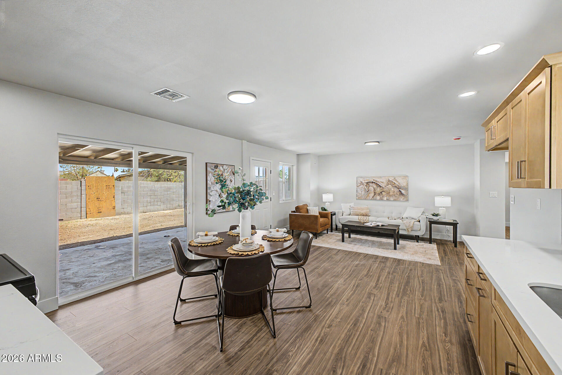 266 W Jasmine Street